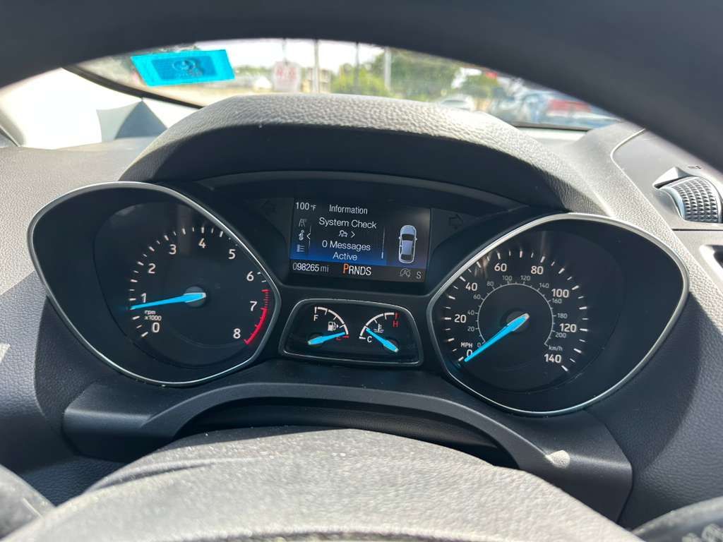 2018 Ford Escape SE - Photo 23