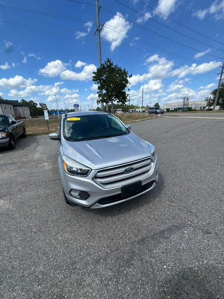 2018 Ford Escape SE - Photo 9